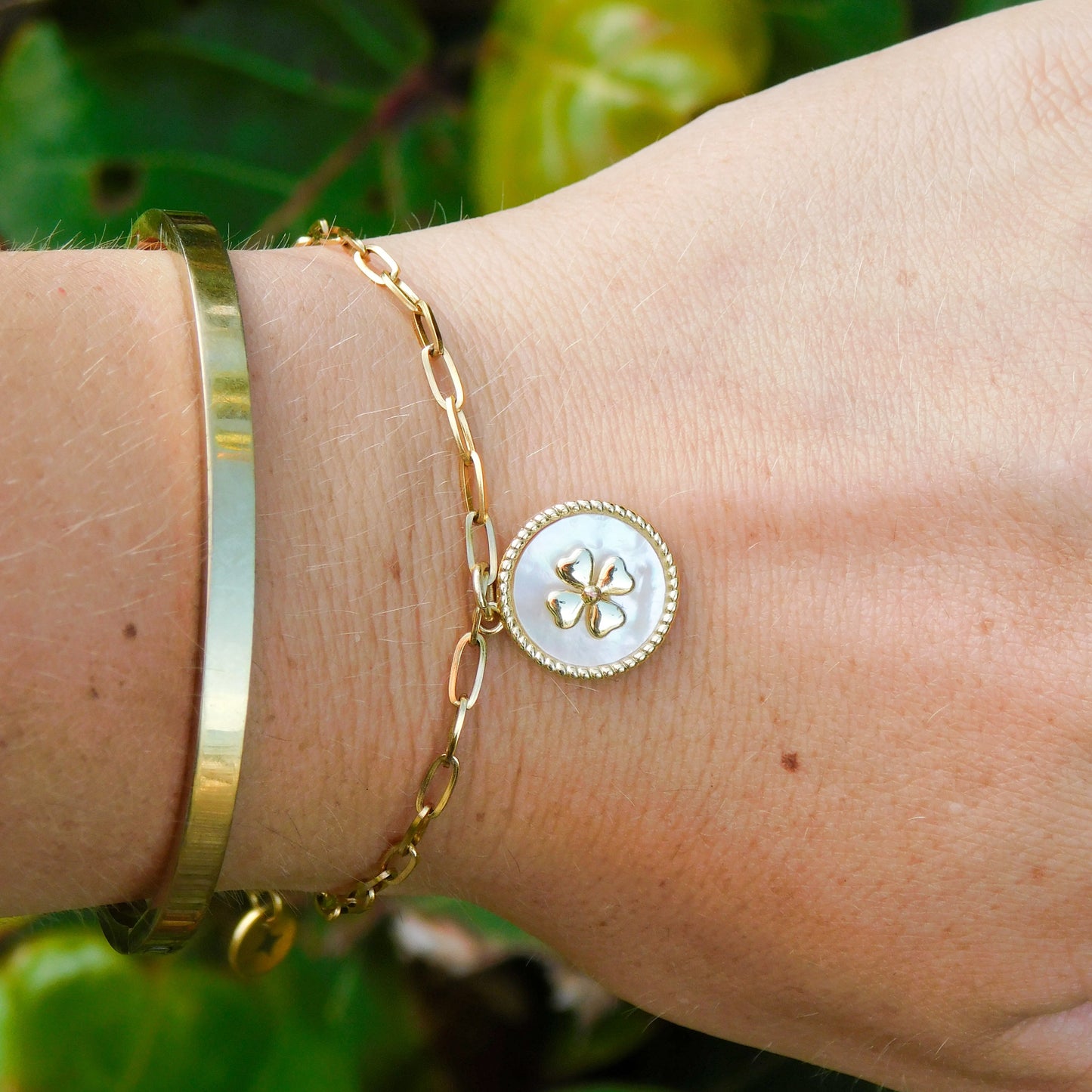 Mother of Pearl Clover Bracelet